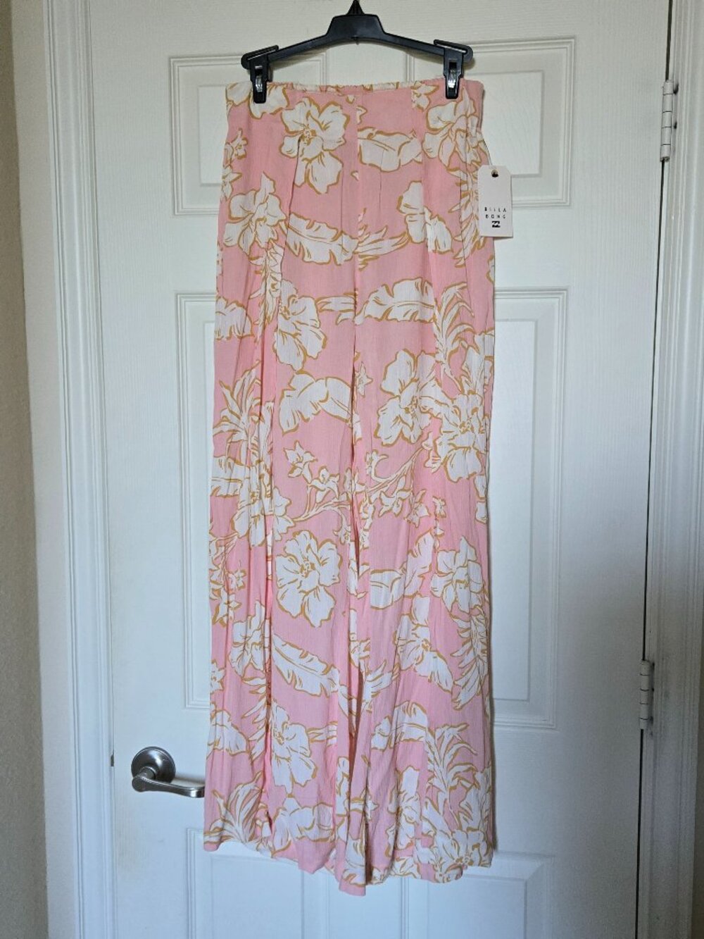 Billabong Women's Pink Sun Catcher Pants Trip to Paradise Resort Wear -Large NWT